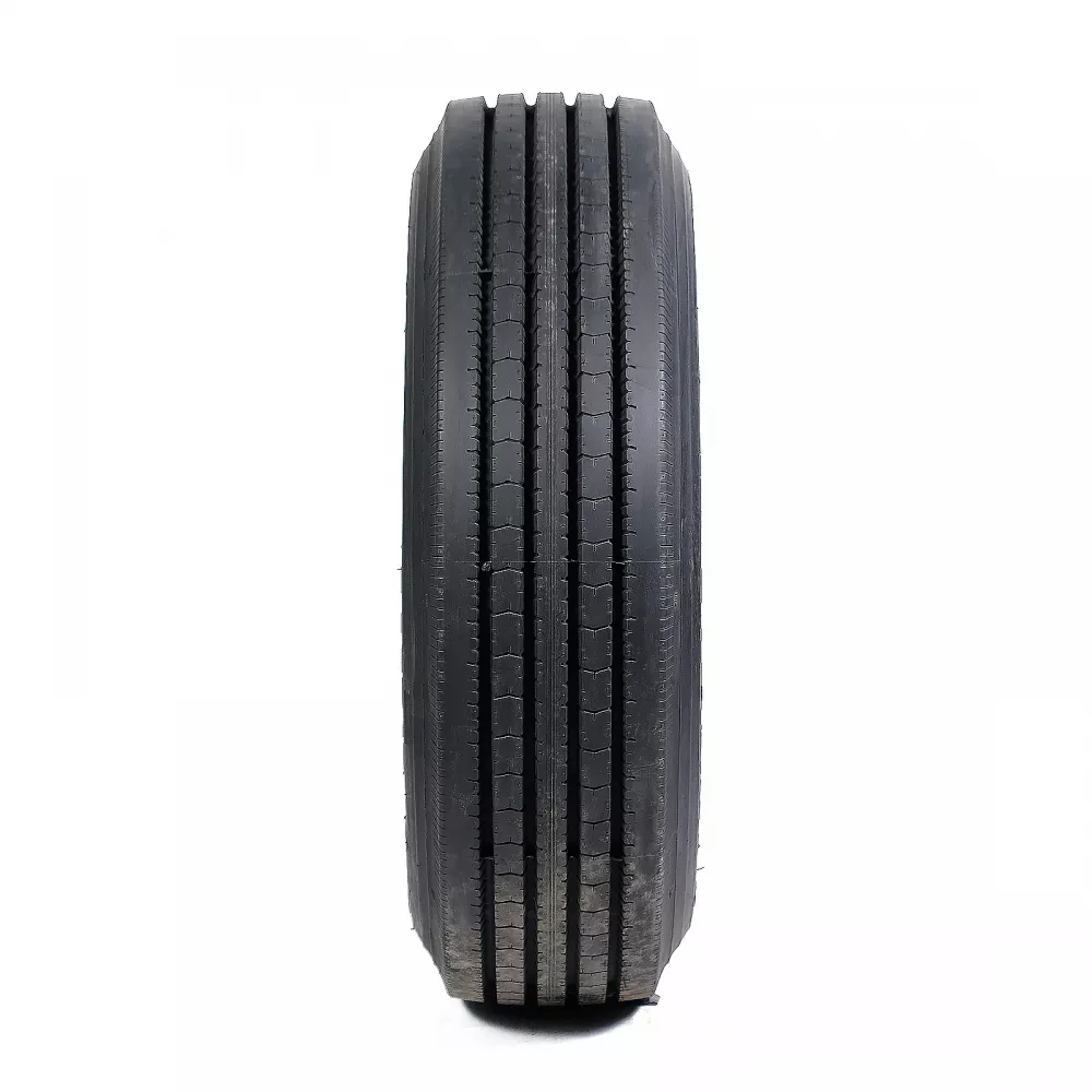 Грузовая шина 235/75 R17,5 Long March LM-216 18PR в Верхние Серги