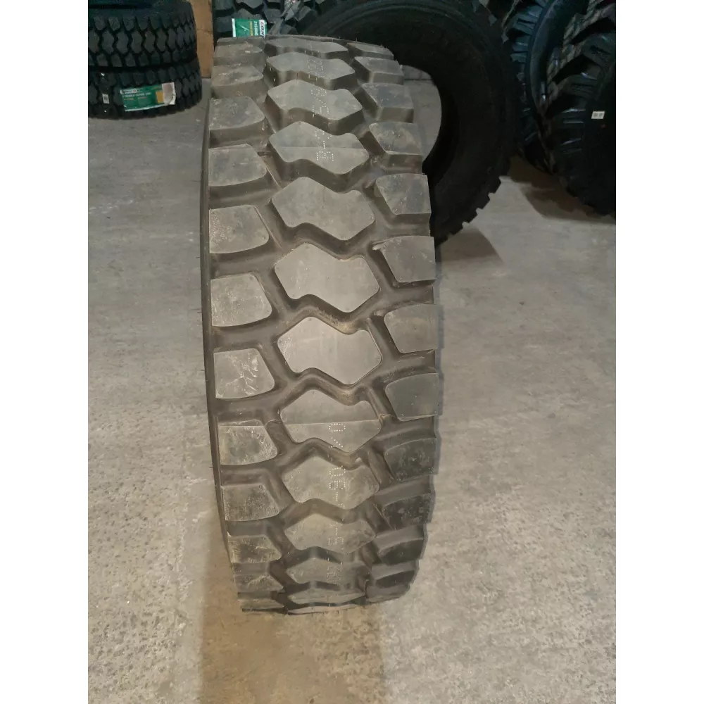 Грузовая шина 315/80 R22,5 Long March LM-901 22PR в Верхние Серги