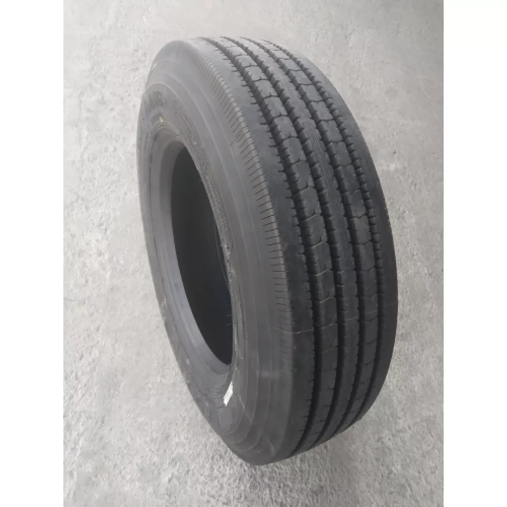 Грузовая шина 215/75 R17,5 Long March LM-216 16PR в Верхние Серги