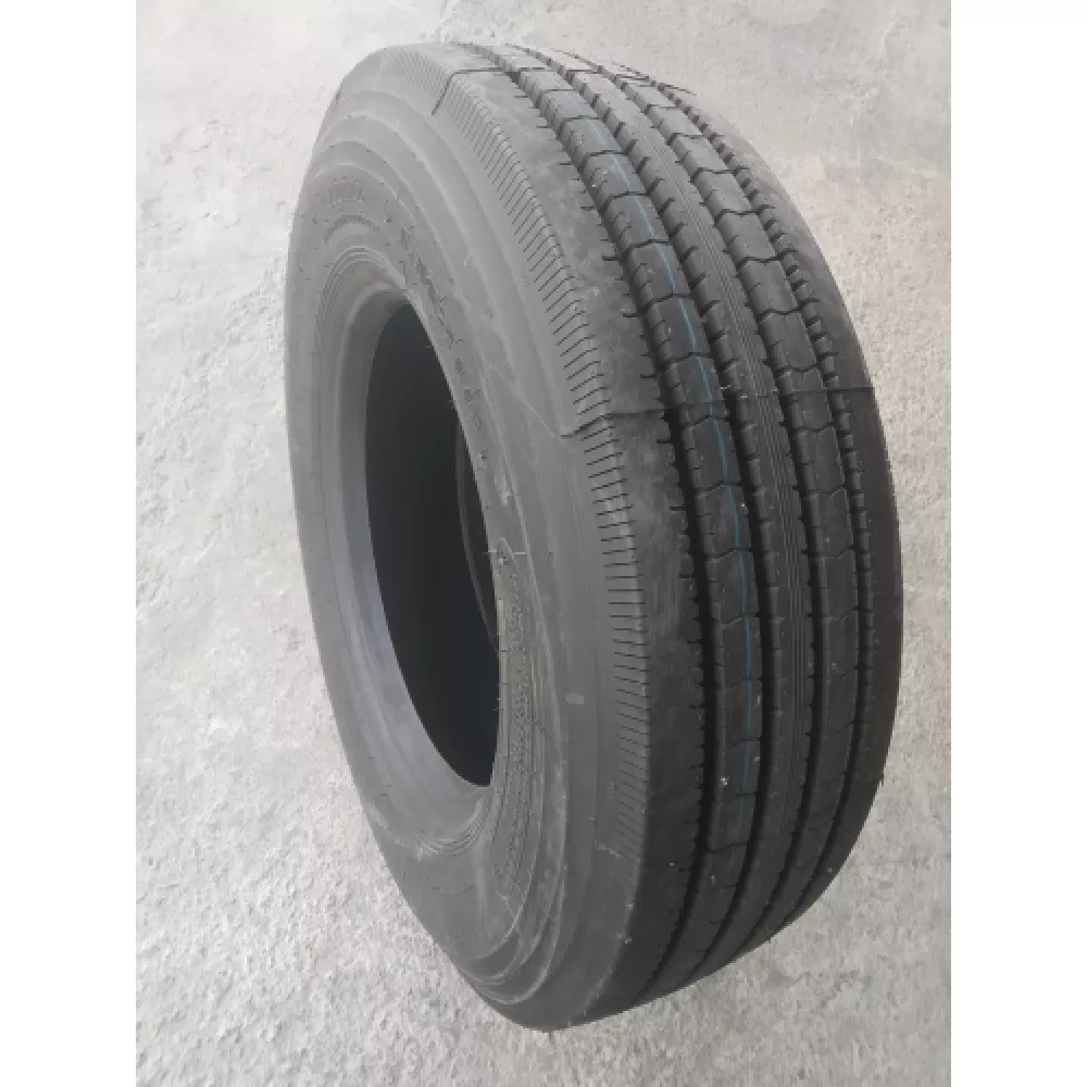 Грузовая шина 235/75 R17,5 Long March LM-216 18PR в Верхние Серги