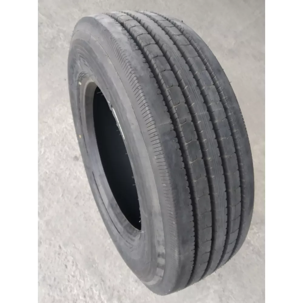 Грузовая шина 245/70 R19,5 Long March LM-216 16PR в Верхние Серги